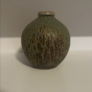 Buck Pottery Ceramic Bud Vase